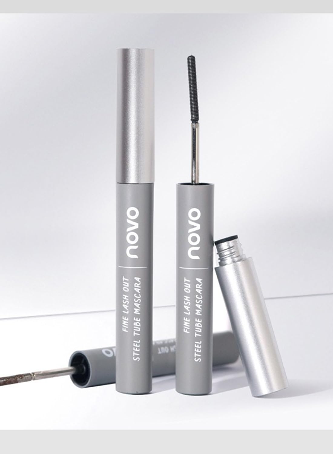 Mascara, Volumizing Lengthening Defining Lifting Curling Multiplying Eye Makeup Lash Extension, No Smudging Long Lasting Waterproof Mascara for Women