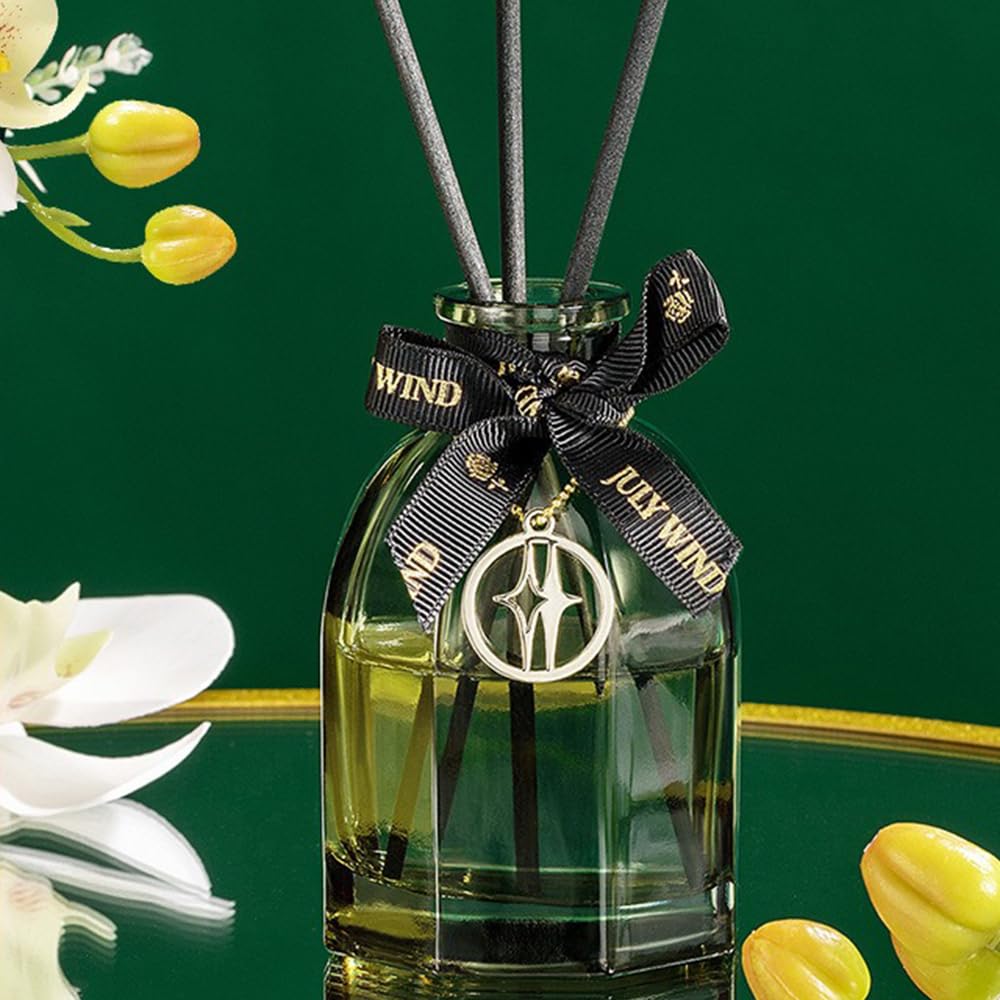 Reed Diffuser, Home Fragrance Essential Oil with 5 Reed Sticks for Home  Bathroom Office Décor 150ml
